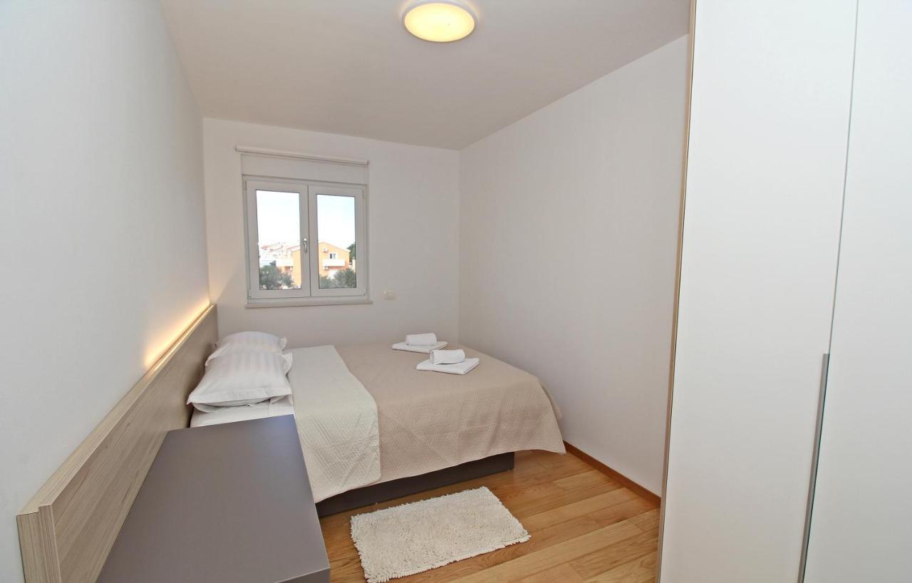 Blue Lagoon Apartments Zadar Dış mekan fotoğraf
